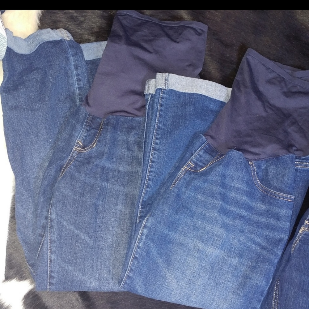 Old Navy Maternity | 2 capri 1 pant denim jeans